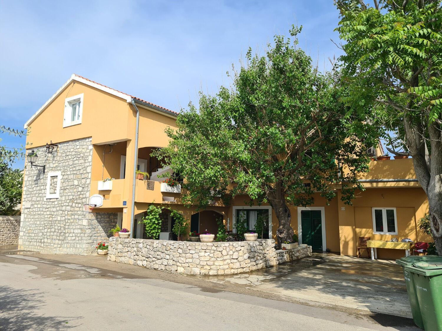 Apartments Stosa Нін Екстер'єр фото